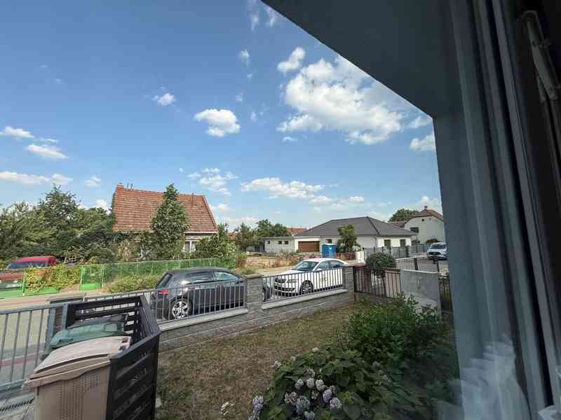 NABÍDKA PRONÁJMU LUXUSNÍHO, PROSTORNÉHO BYTU 2+KK V RAJHRADĚ - foto 4
