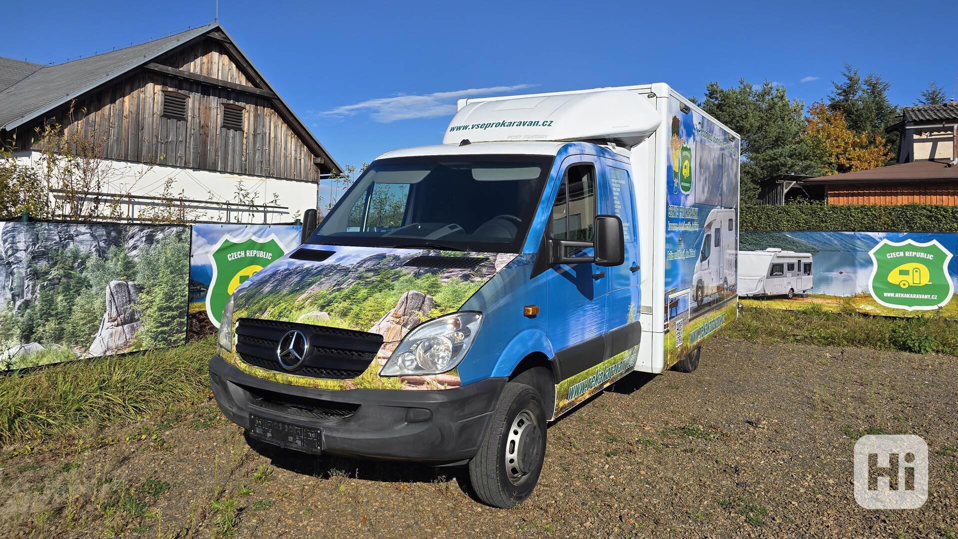 Mercedes Benz 519 CDI DK speciál 4x4 částečně pancéřovaný - foto 1