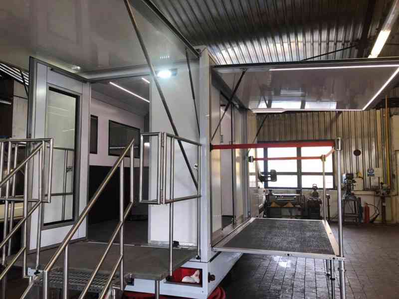 Mercedes Benz 519 CDI DK speciál 4x4 částečně pancéřovaný - foto 8