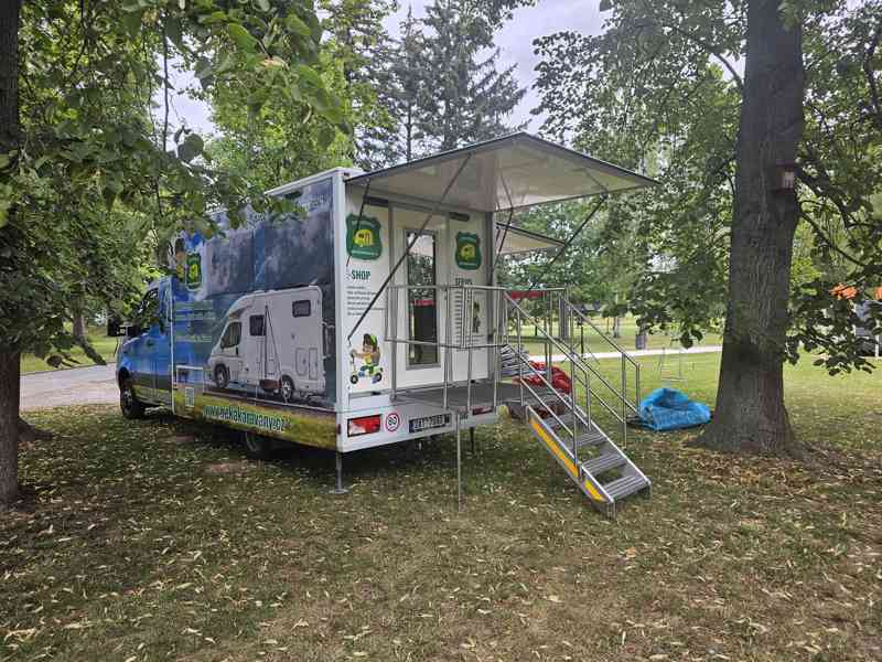 Mercedes Benz 519 CDI DK speciál 4x4 částečně pancéřovaný - foto 5