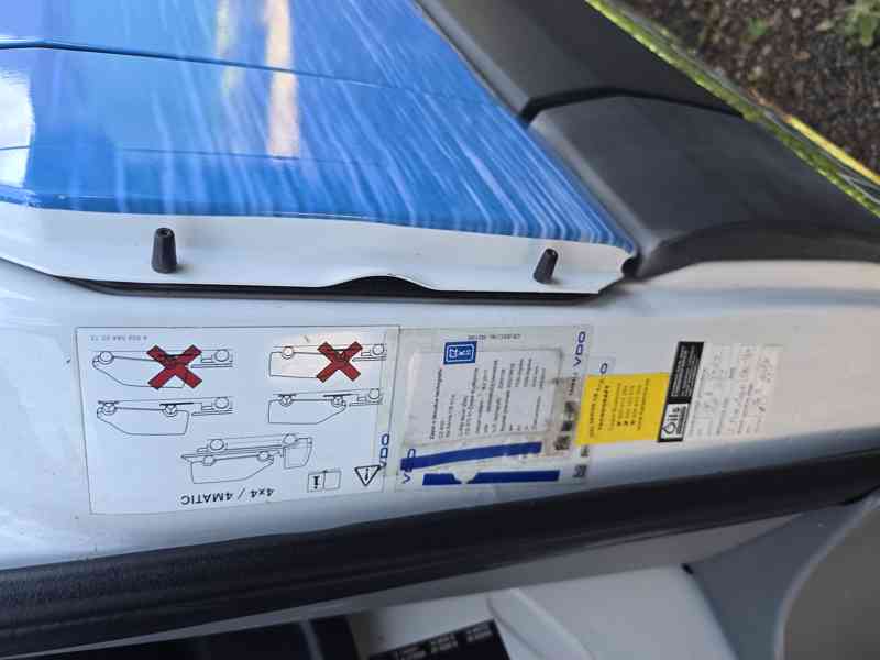 Mercedes Benz 519 CDI DK speciál 4x4 částečně pancéřovaný - foto 18