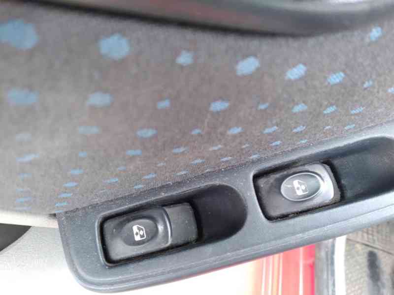 RENAULT THALIA 1.4 16V KLIMA,ČR,72kW - foto 21