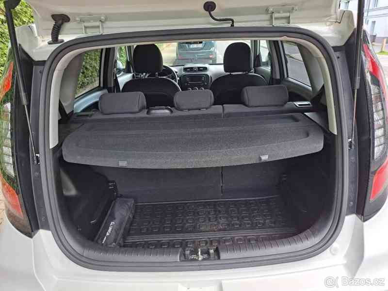 Kia Soul 1,6   GDI, 2019, najeto jen 35 500 k - foto 6