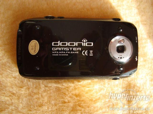 Prodám multimediální přehrávač Doonio Gamster 2GB - foto 2