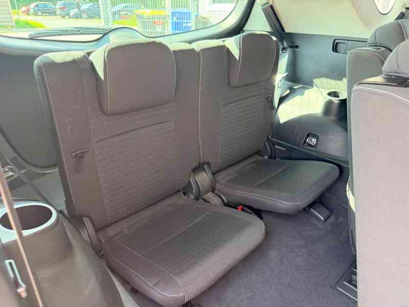 Toyota Verso 1,8i Life 7míst benzín 108kw - foto 8