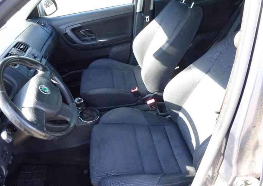 Škoda Fabia, 1.2 TSI (63 KW) r.v.2011 - foto 11