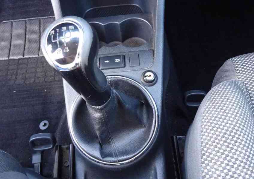 Škoda Fabia, 1.2 TSI (63 KW) r.v.2011 - foto 10