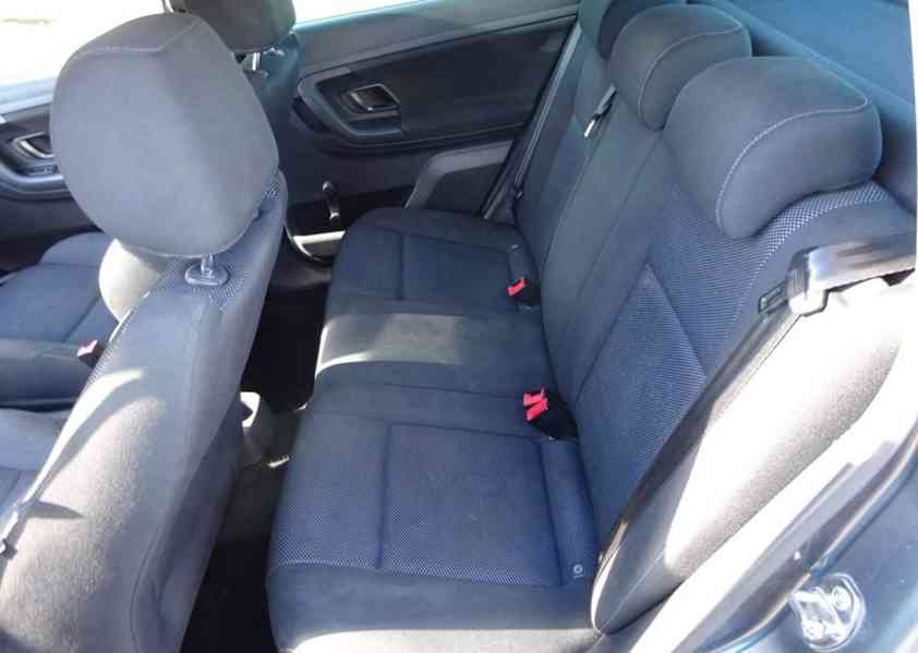 Škoda Fabia, 1.2 TSI (63 KW) r.v.2011 - foto 12
