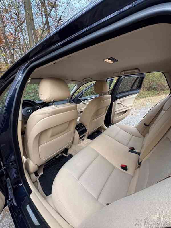 BMW Řada 5 2,0   520d XDrive - foto 4