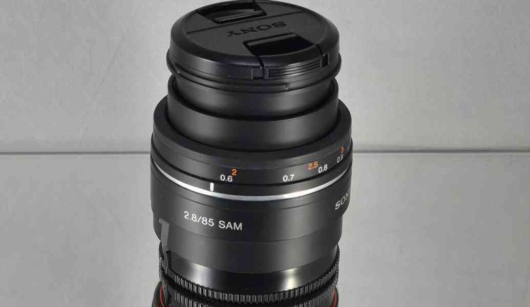 Sony 85mm f/2,8 SAM **Full Frame PEVNÝ Objektiv - foto 7