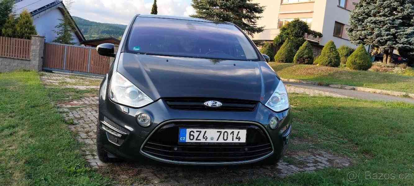 Ford S-MAX 2,2 TDCI Titanium 2010, 7 míst - foto 13