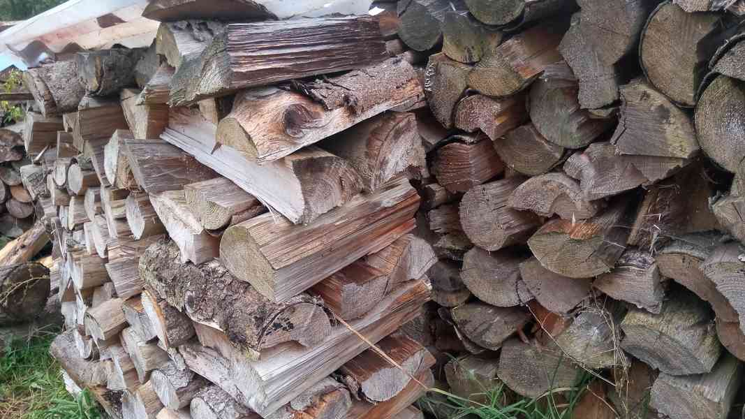 palivové dřevo suché štípané sypané měkké  - foto 2