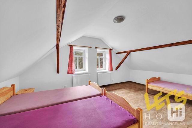 Prodej chalupy, 2 budovy, 230 m², pozemek 953 m² - foto 23