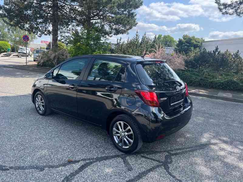 Toyota Yaris 1.33 Comfort Aut. benzín 73kw - foto 5