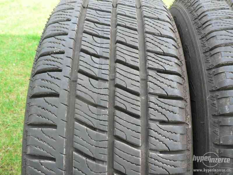 216 65 16C  pneu Goodyear R16C - foto 3
