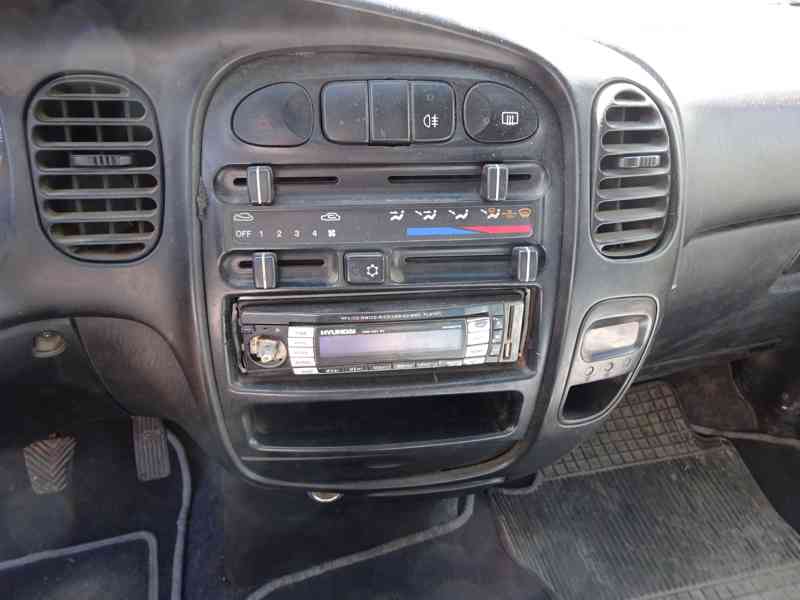 Hyundai H-1 2.4D r.v.2007 (1.majitel koupeno v ČR nové) DPH - foto 8