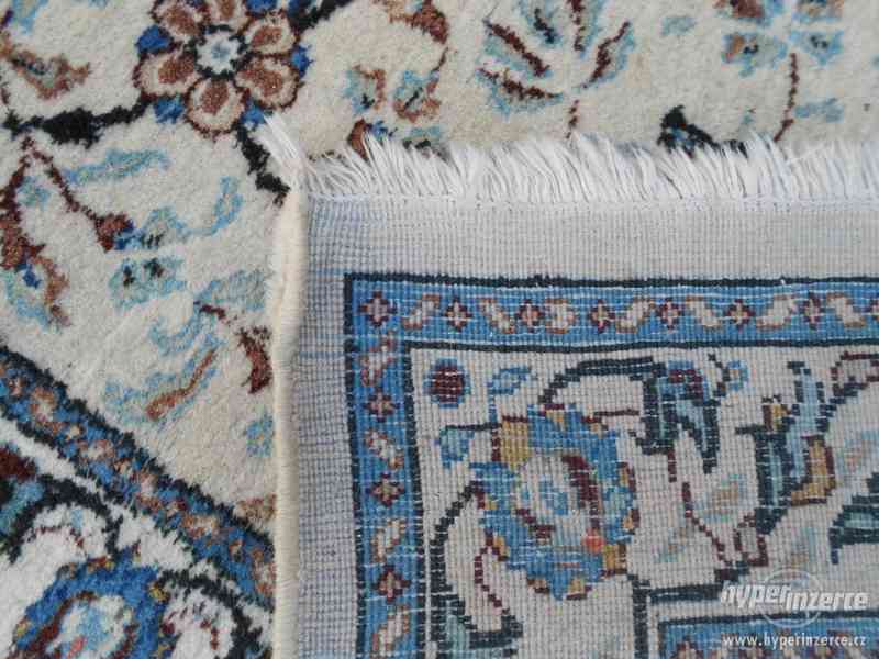 ručně tkaný perský koberec - foto 3
