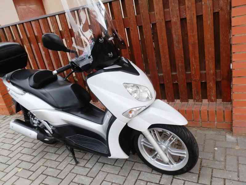 Yamaha x City 250 (2013) - foto 19