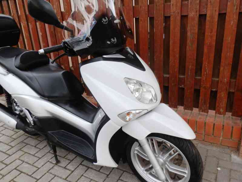Yamaha x City 250 (2013) - foto 28