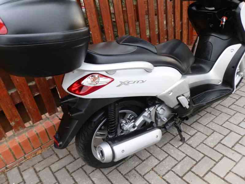Yamaha x City 250 (2013) - foto 24