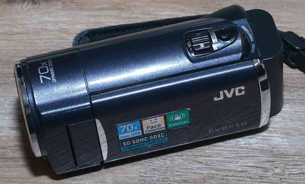 Digitální videokamera JVC Everio GZ -MS150 *brašna - foto 3