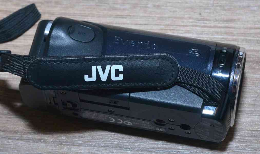 Digitální videokamera JVC Everio GZ -MS150 *brašna - foto 4