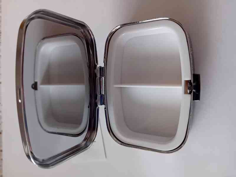 Krabička  na léky, naušnice. - foto 6