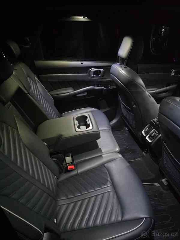 Kia Sorento CRDi SCR 4x4 - foto 10