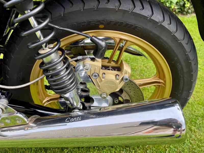 Ducati 900 SS - foto 12