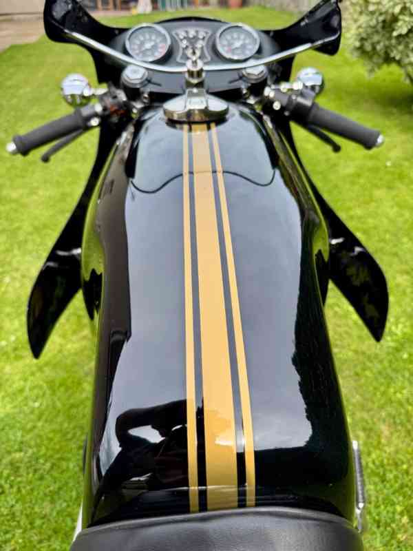 Ducati 900 SS - foto 11