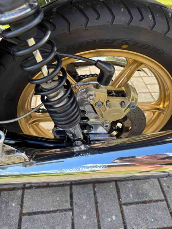 Ducati 900 SS - foto 9