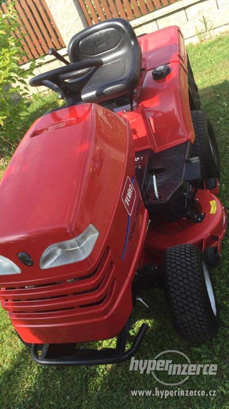 Zahradní traktor, traktůrek Toro Karsit České výroby - foto 1