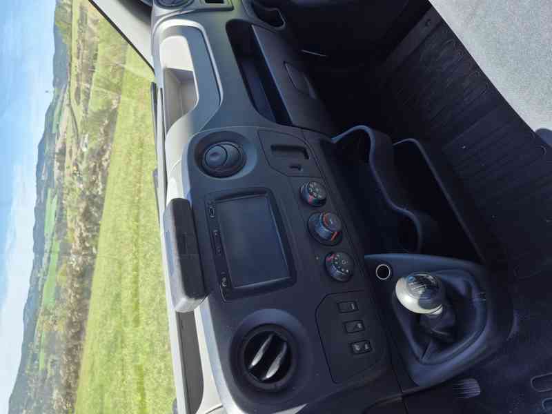 Renault Master III - foto 12