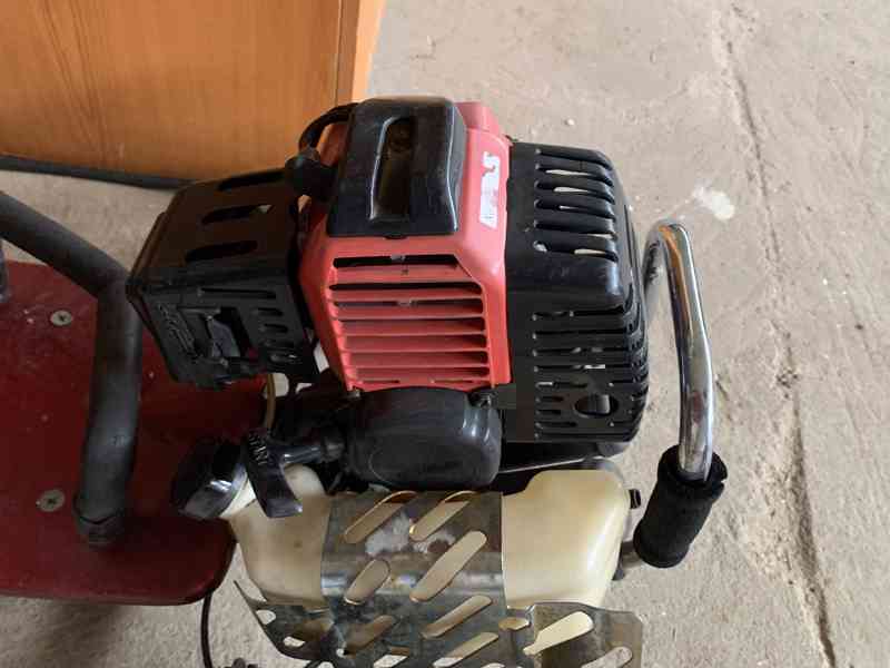 Prodám motorový LONGBOARD - foto 2
