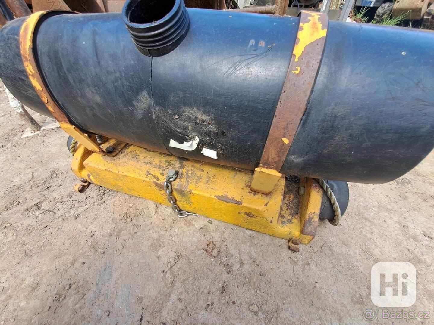 VALEC STAVOSTROJ VWW 3400  - foto 1