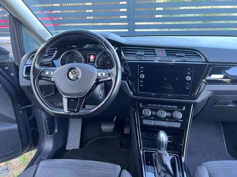 Volkswagen Touran 1,5   TSI Highline DSG, původ ČR - foto 5