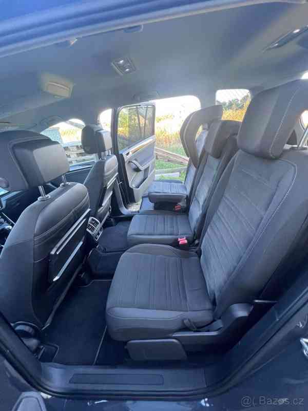 Volkswagen Touran 1,5   TSI Highline DSG, původ ČR - foto 17
