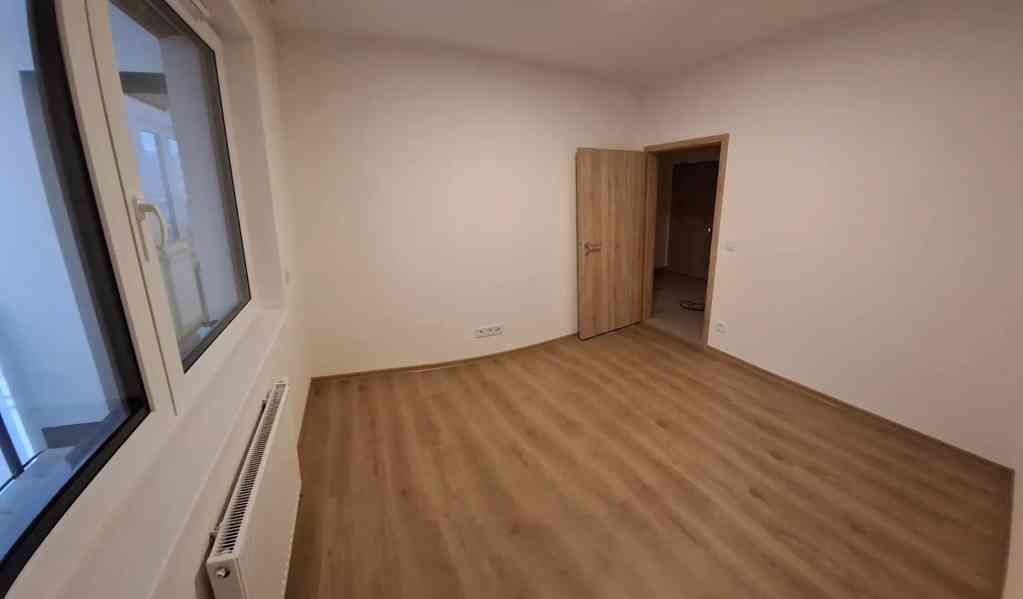 Pronájem bytu 2+kk 45 m² - foto 6