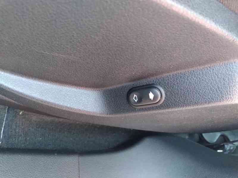 FORD S MAX 2.0 TDCI TITANIUM AUTOMAT SERVISKA - foto 12