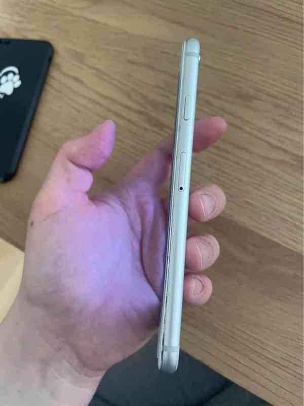 Apple Iphone 6 - foto 9