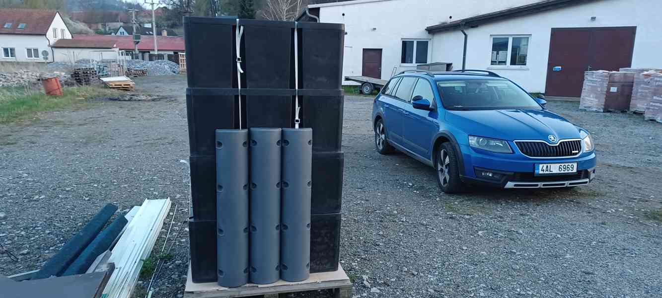 Přístavní plovoucí molo, párty ostrůvek - foto 5