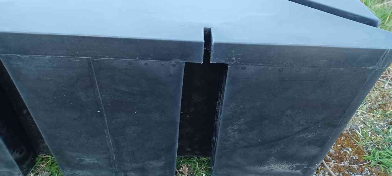 Přístavní plovoucí molo, párty ostrůvek - foto 2