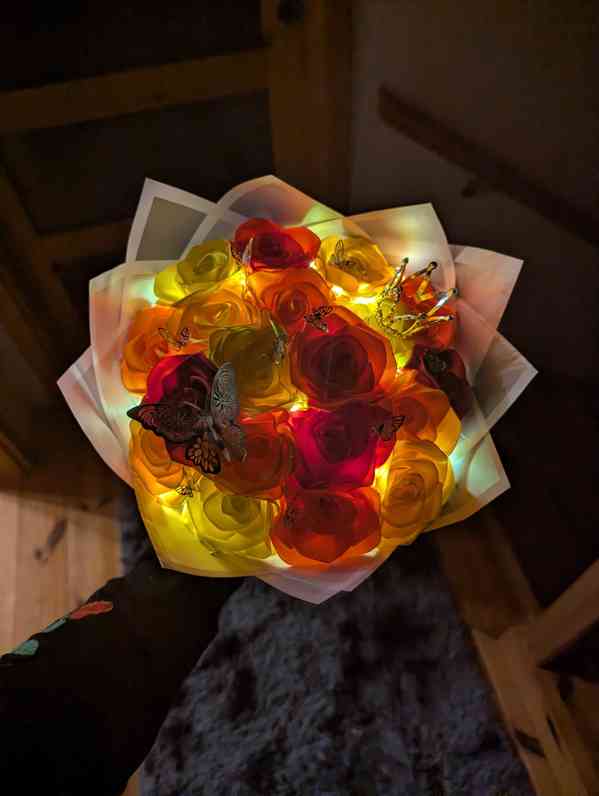 Kytice ze saténových stuh - foto 4