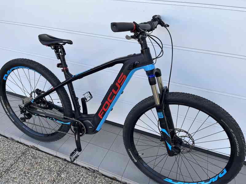 Elektrokolo Focus BOLD 2 29“ LTD vel. M, 2764 km - foto 24