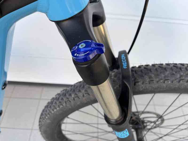 Elektrokolo Focus BOLD 2 29“ LTD vel. M, 2764 km - foto 21