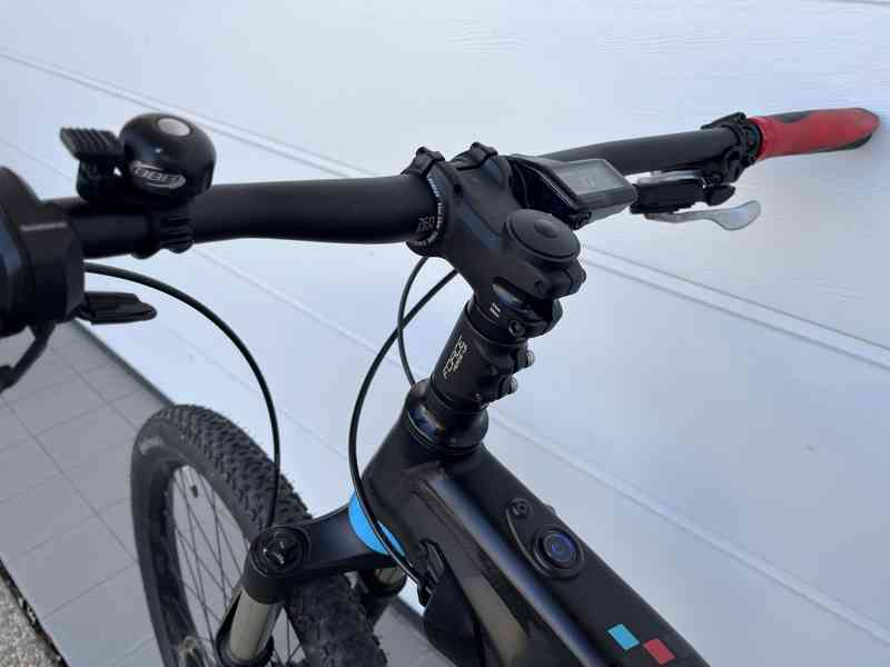 Elektrokolo Focus BOLD 2 29“ LTD vel. M, 2764 km - foto 11