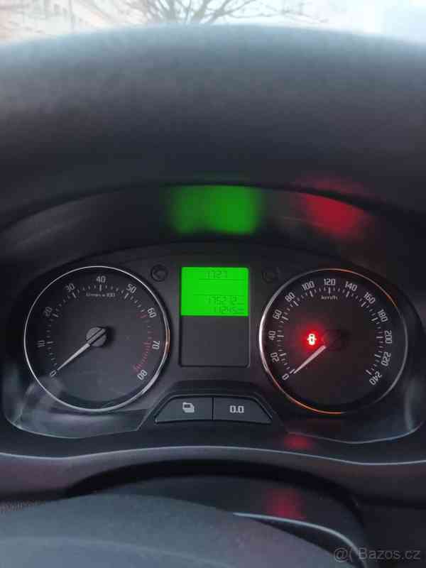 Škoda Fabia 1,2   2 - foto 4