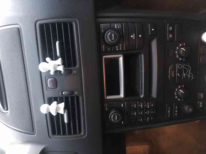 Volvo XC 90 D5 top stav po GO - foto 9