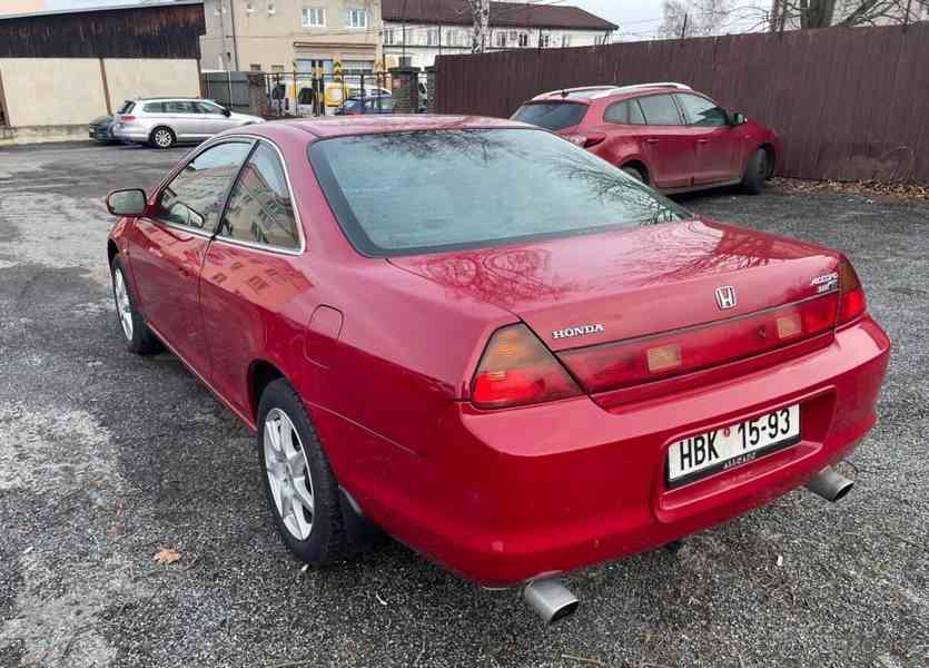 Honda Accord 3,0   V6 L - foto 14