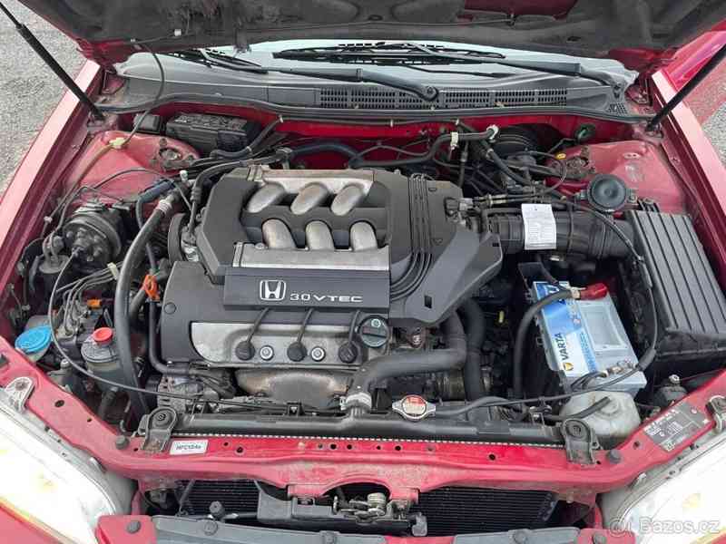 Honda Accord 3,0   V6 L - foto 16